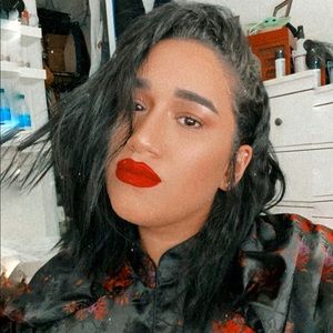 Meet your Posher, Lesley